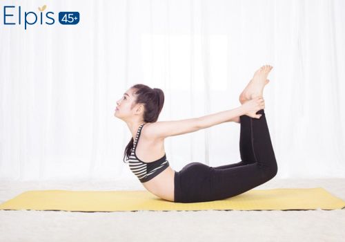 cách tập yoga mở khớp háng