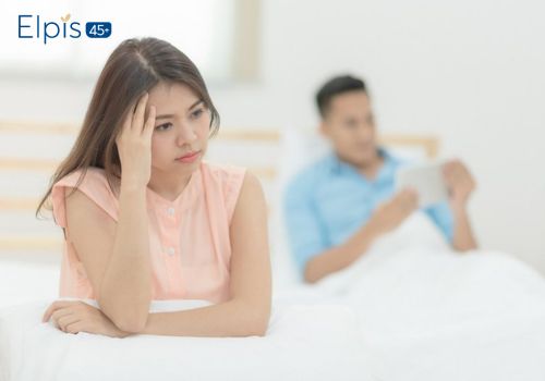 Viêm phụ khoa ra dịch màu nâu có nguy hiểm không